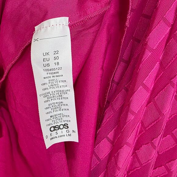 ASOS DESIGN Curve Twist Front Pleated Midi Dress Hot Pink Textured Size 18 - Picture 6 of 8